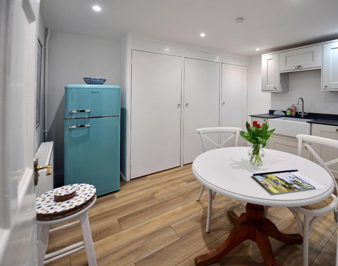The Little Courtyard Apartment Penzance Exterior photo